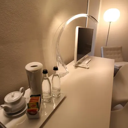 Mazzini - City Center Luxury Nocleg ze śniadaniem 2*