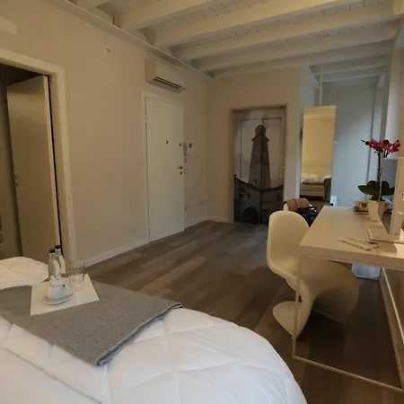 Nocleg ze śniadaniem Mazzini - City Center Luxury
