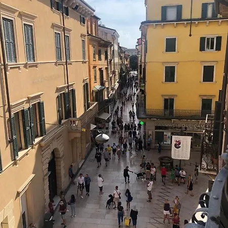 Mazzini - City Center Luxury Bed & Breakfast 2*